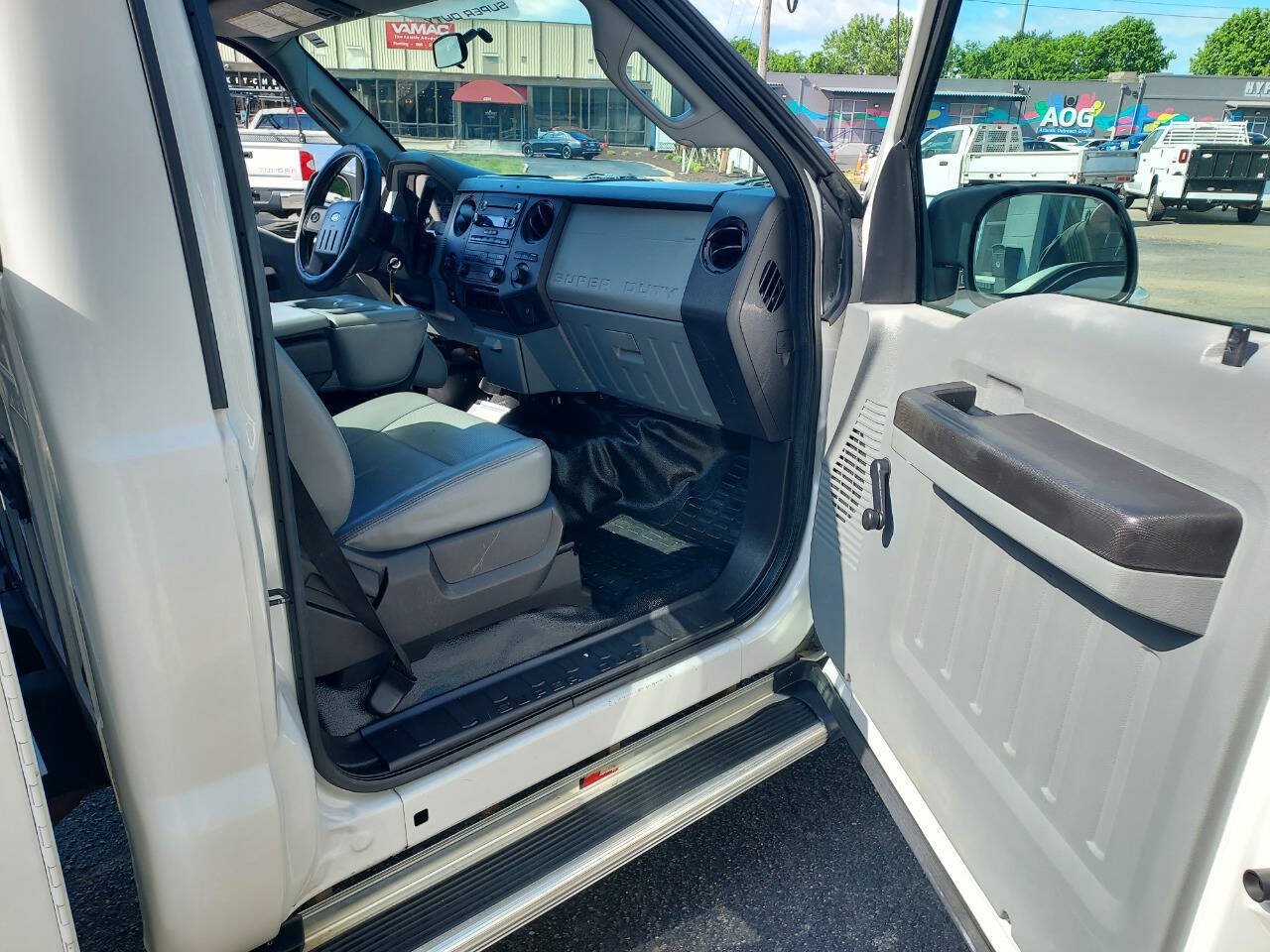 Used 2015 Ford F250 XL AWD/4WD image 17