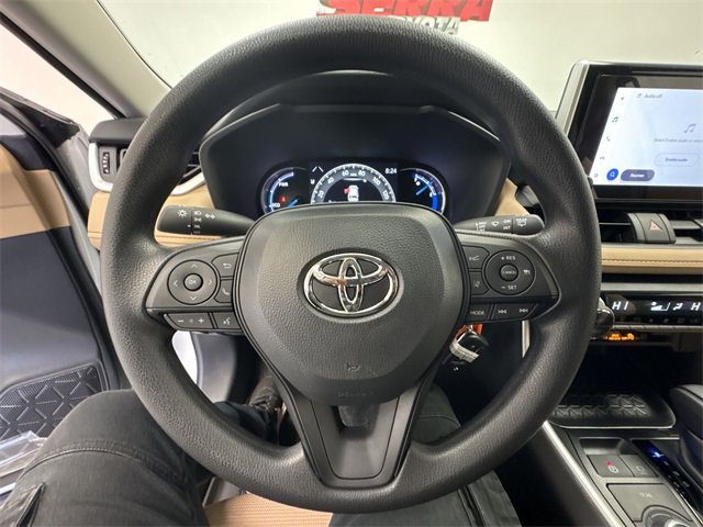 Used 2025 Toyota RAV4 LE image 15