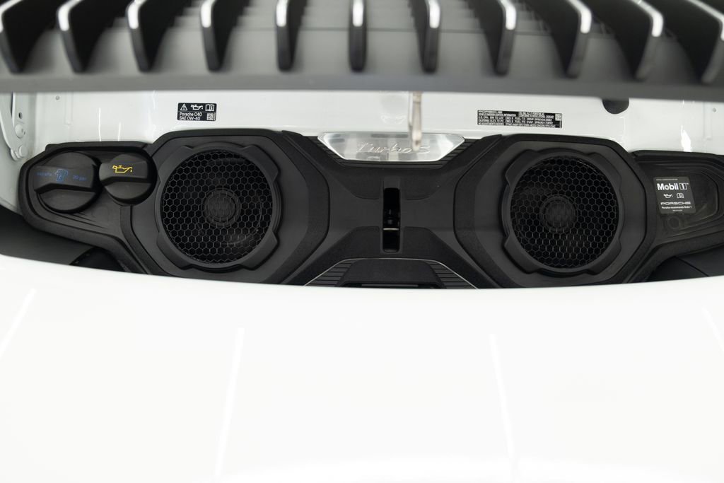 Used 2025 Porsche 911 Turbo S image 40