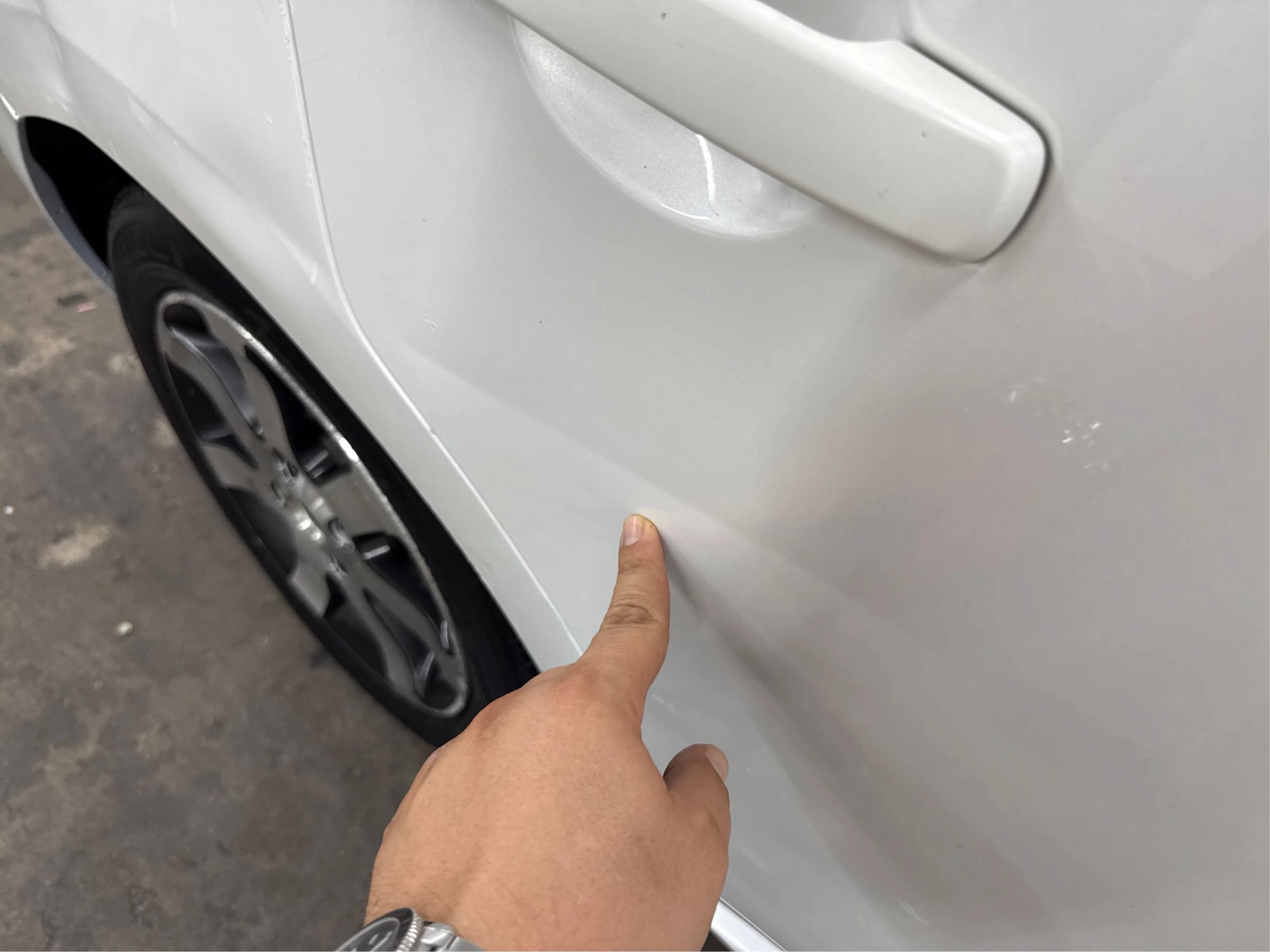 Used 2012 Nissan Sentra 2.0 SR w/ Special Edition Pkg FWD image 33