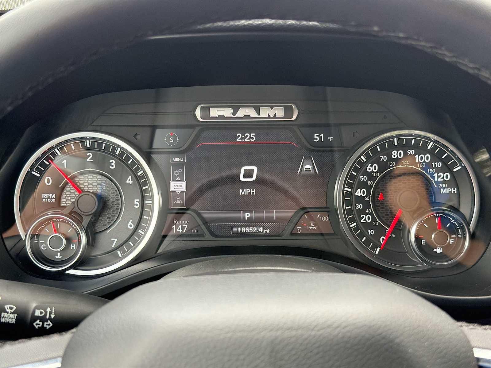 Used 2025 RAM 1500 Laramie AWD/4WD image 28