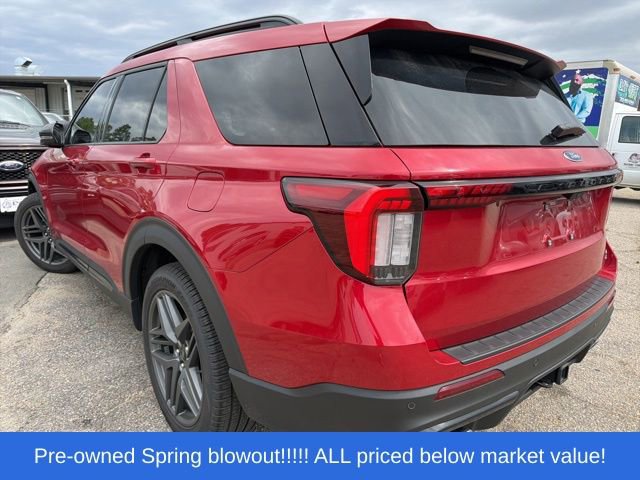 Used 2025 Ford Explorer ST w/ Sun And Sound Package AWD/4WD image 4