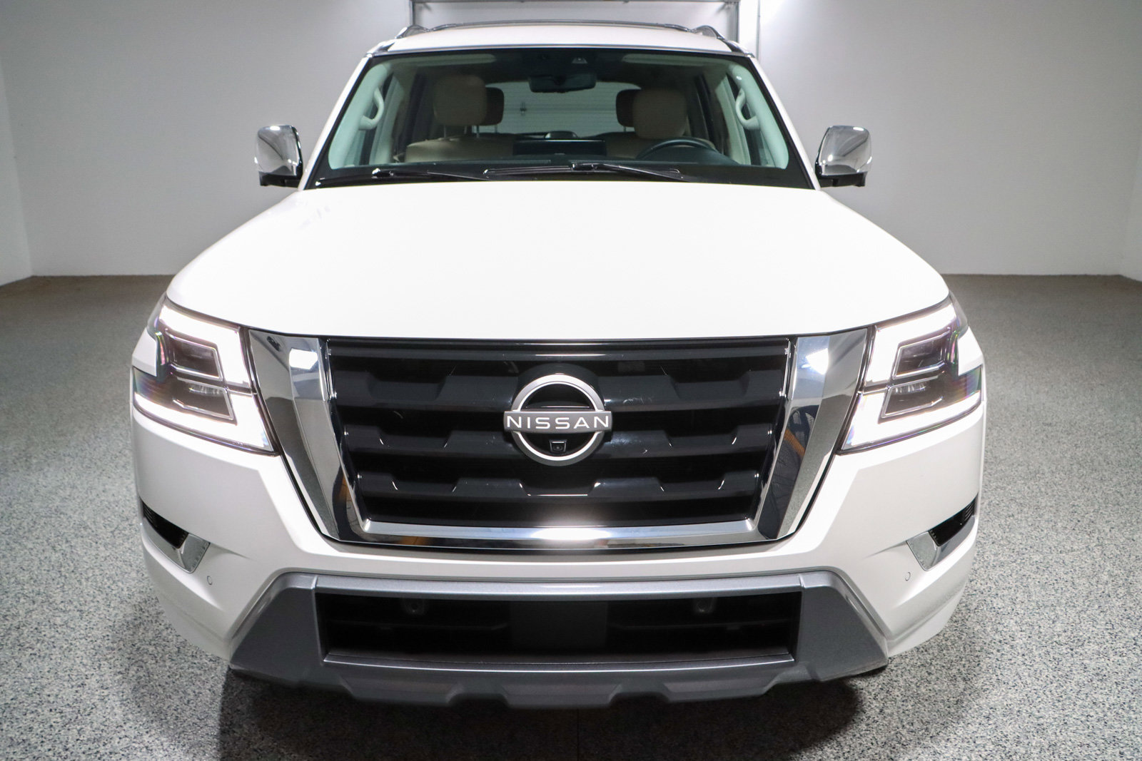 Used 2024 Nissan Armada Platinum w/ Captain's Chairs Package image 4