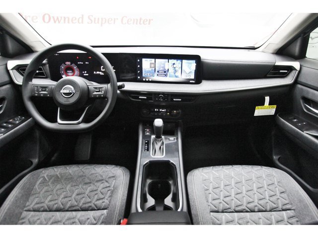 New 2027 Nissan Kicks SV w/ Cold Weather Package FWD image 7