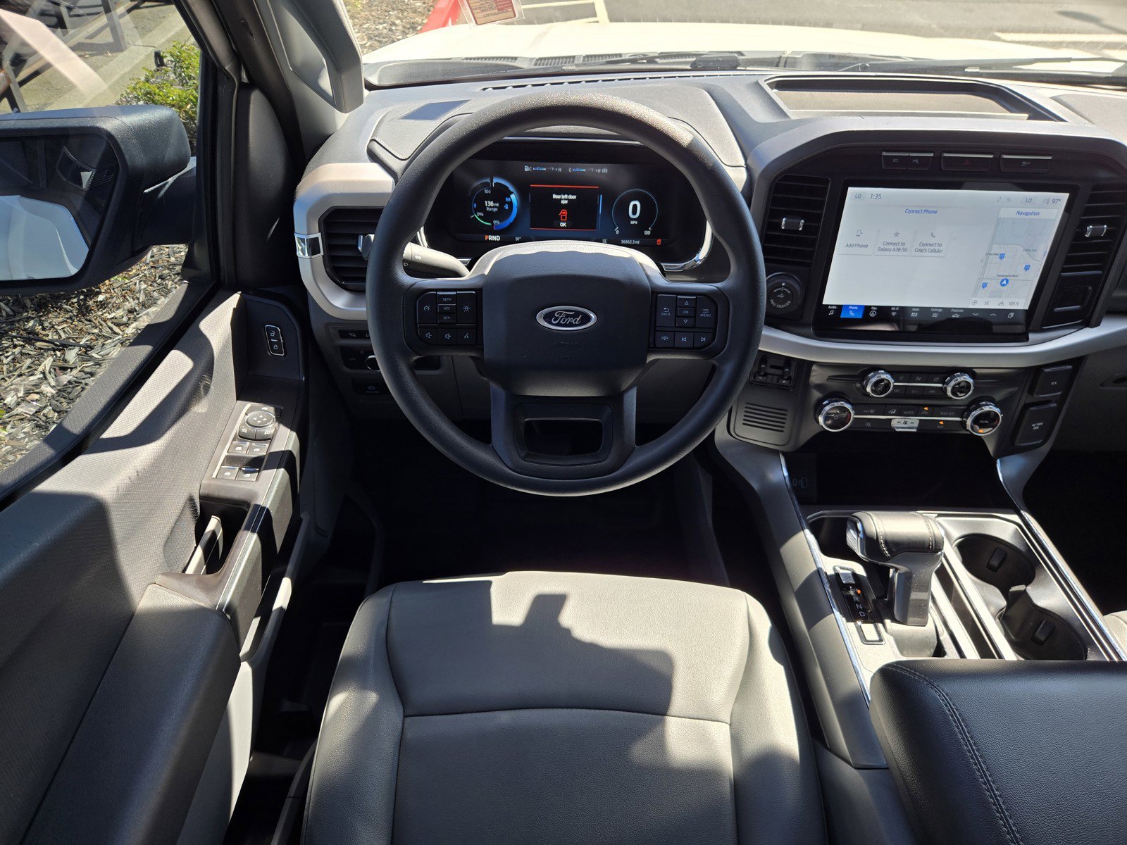 Used 2022 Ford F150 Lightning Pro w/ Tow Technology Package image 11