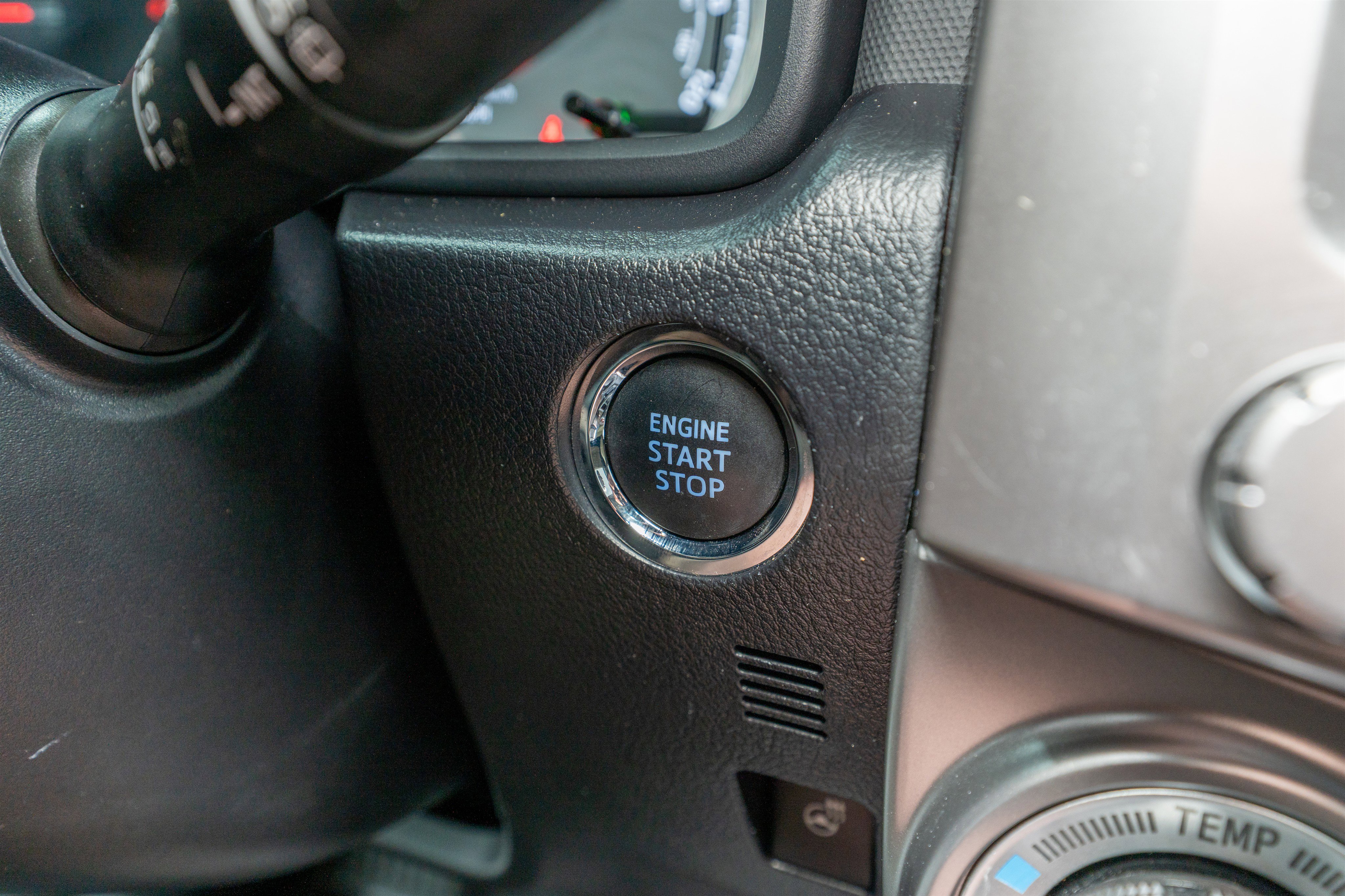 Used 2024 Toyota 4Runner Limited image 31