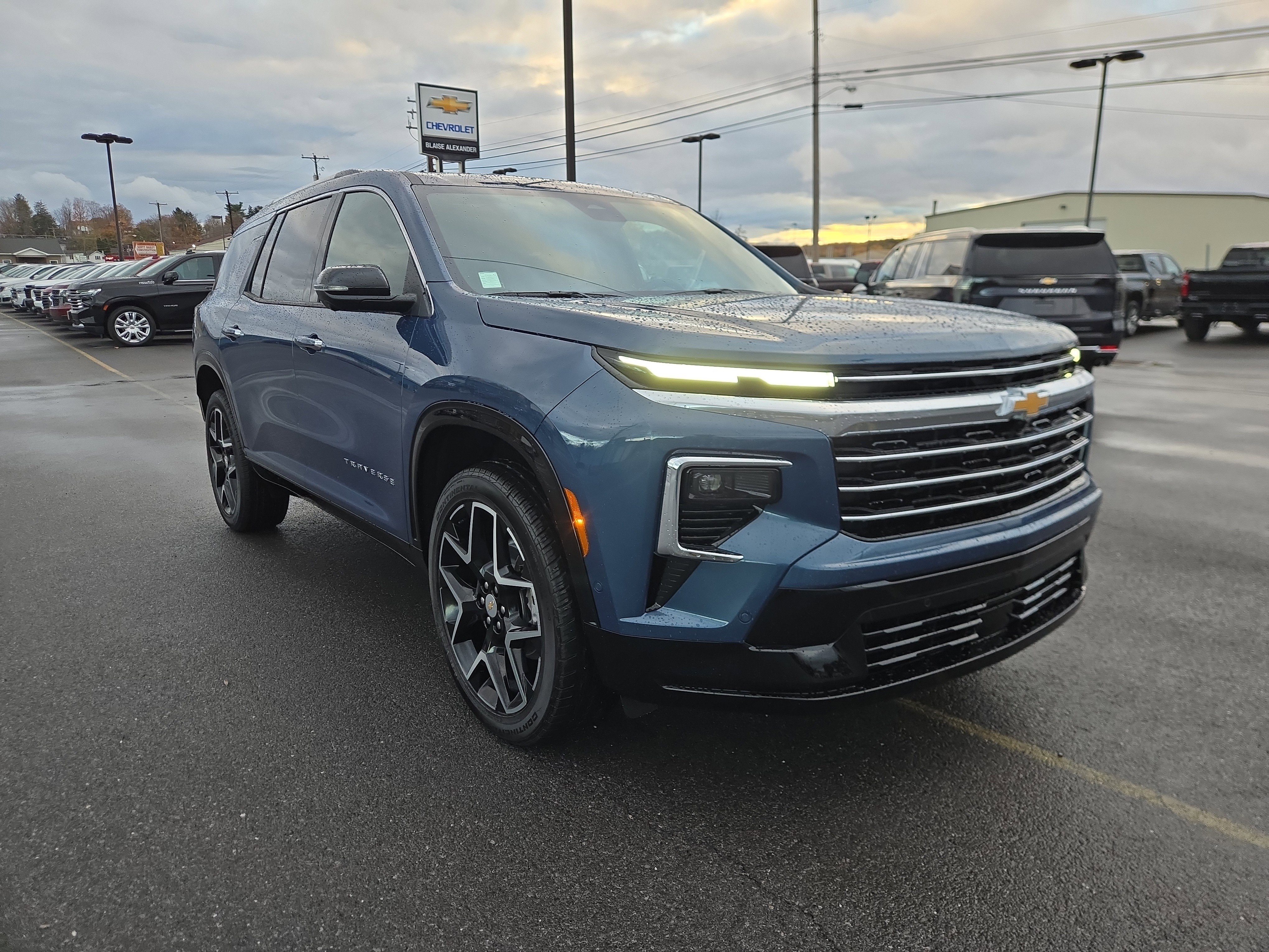 New 2026 Chevrolet Traverse High Country w/ LPO, Floor Liner Package image 1