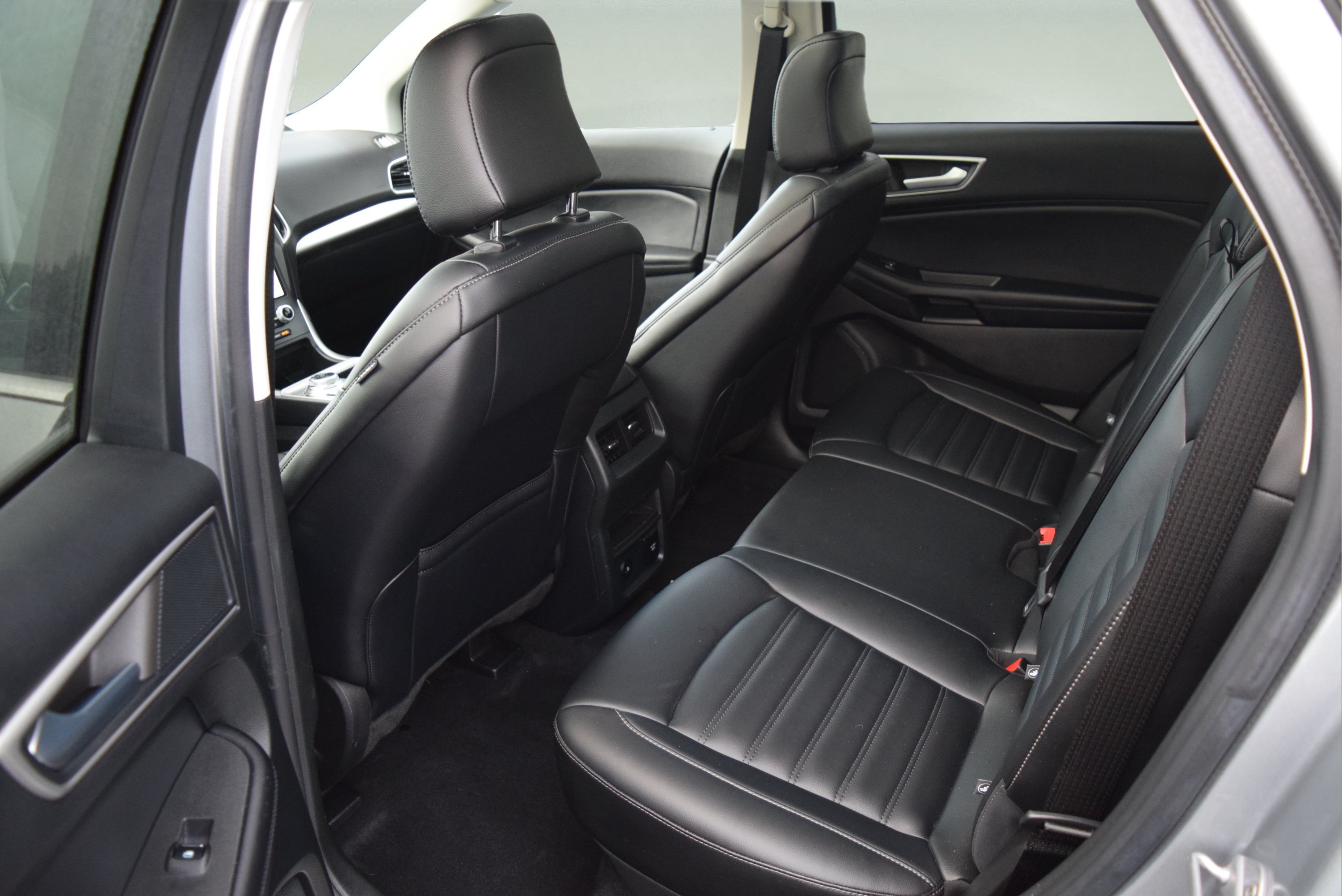 Certified 2023 Ford Edge SEL w/ Convenience Package AWD/4WD image 8