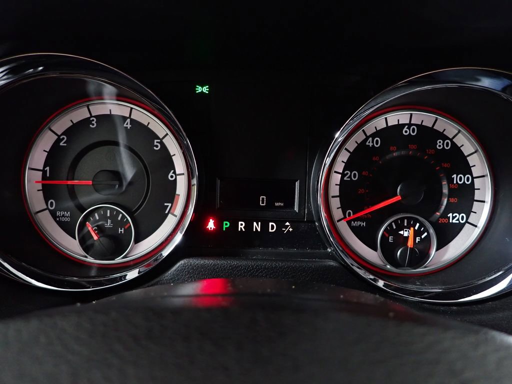 Used 2017 Dodge Grand Caravan SXT image 29