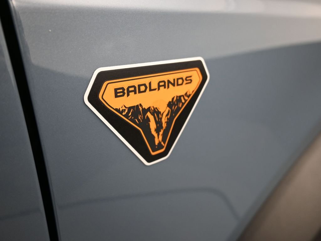 New 2025 Ford Bronco Badlands image 10