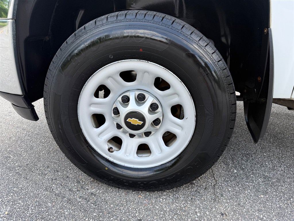 Used 2013 Chevrolet Silverado 3500 W/T RWD image 10