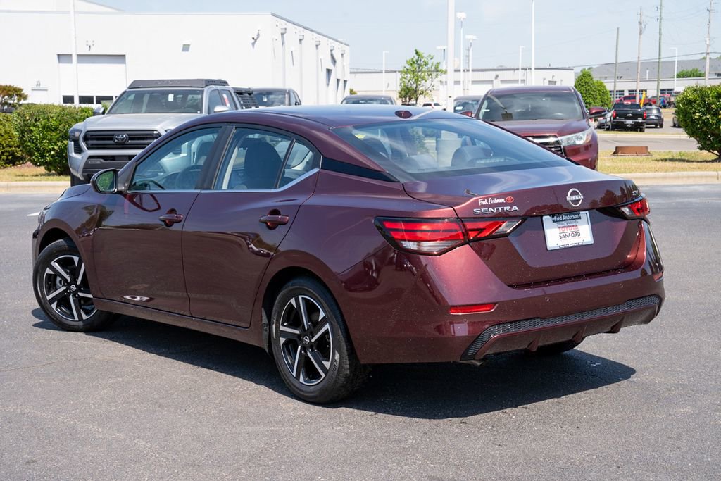 Used 2024 Nissan Sentra SV FWD image 3