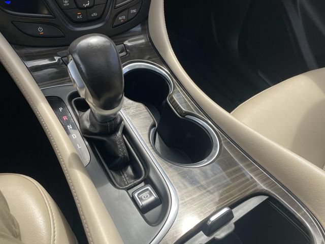 Used 2020 Buick Envision Essence w/ Experience Buick Package AWD/4WD image 29