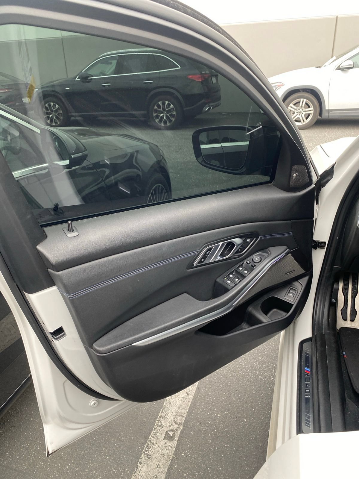 Used 2021 BMW M340i RWD image 9