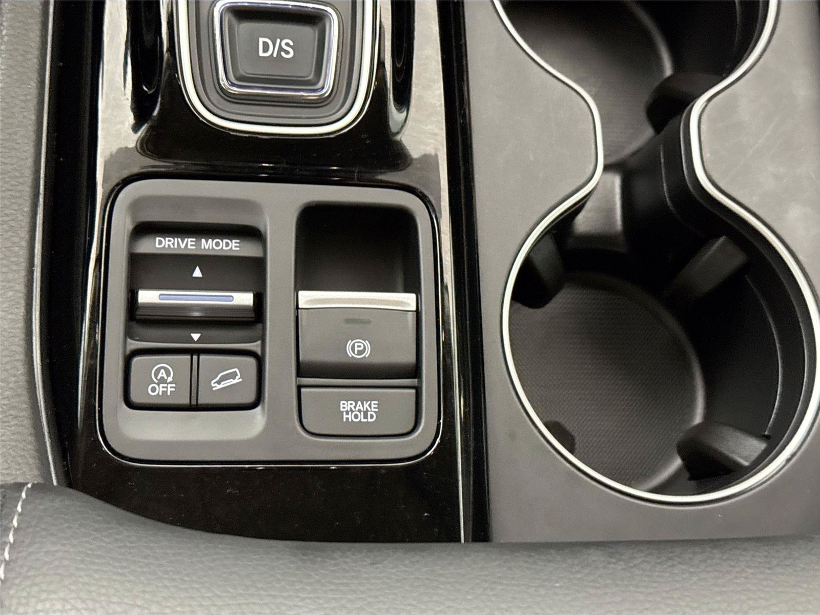 Used 2025 Honda Pilot EX-L image 28