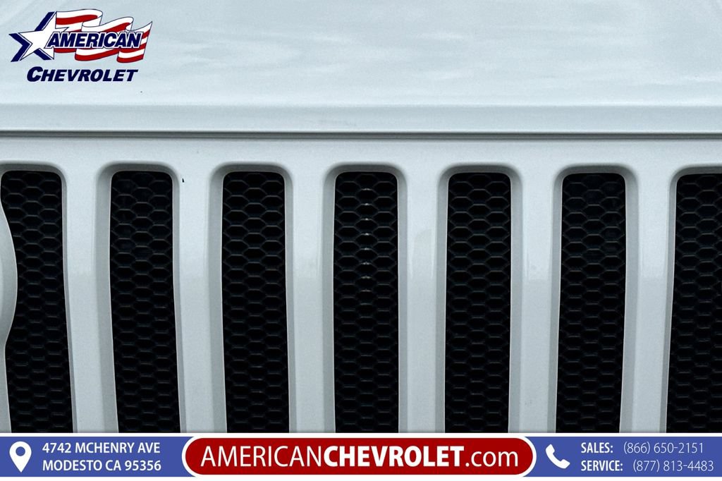Used 2022 Jeep Wrangler Sport AWD/4WD image 39