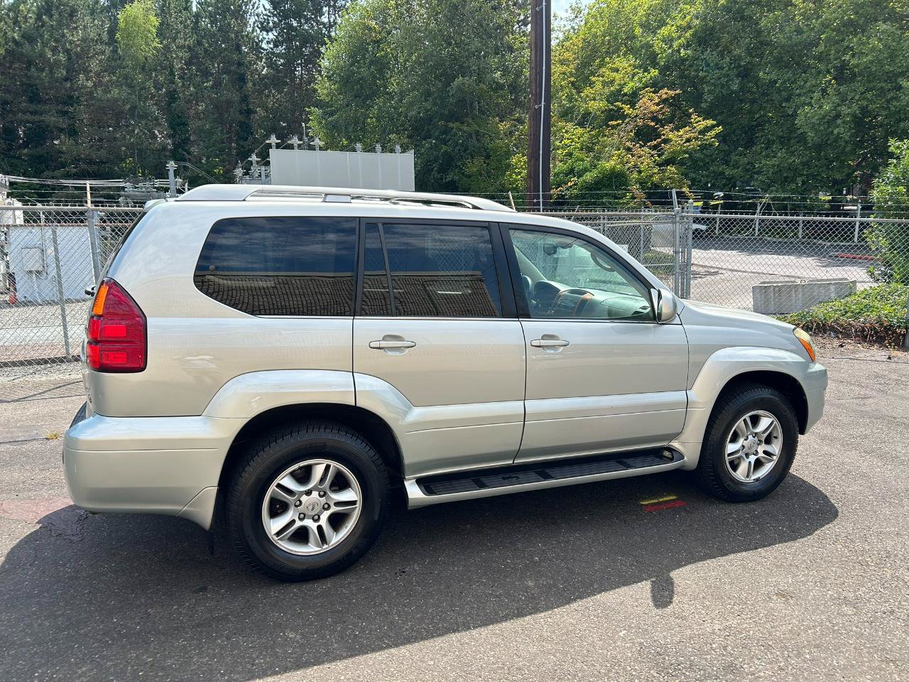 Used 2003 Lexus GX 470 AWD/4WD image 4