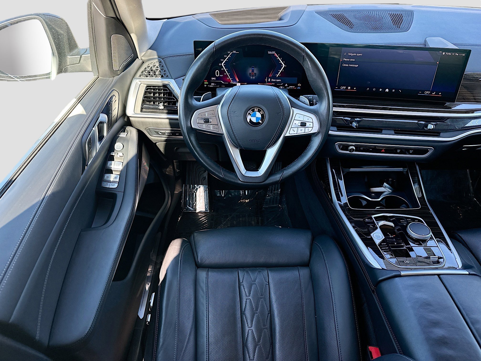 Used 2025 BMW X7 xDrive40i w/ Premium Package AWD/4WD image 22