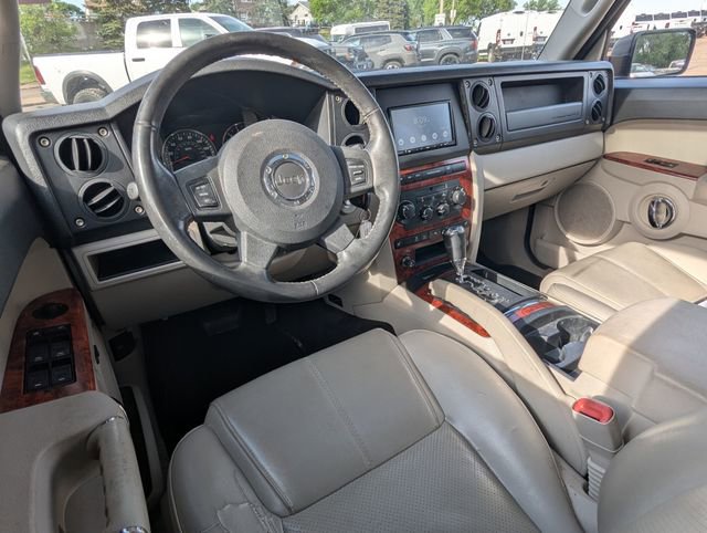 Used 2006 Jeep Commander Limited RWD image 4