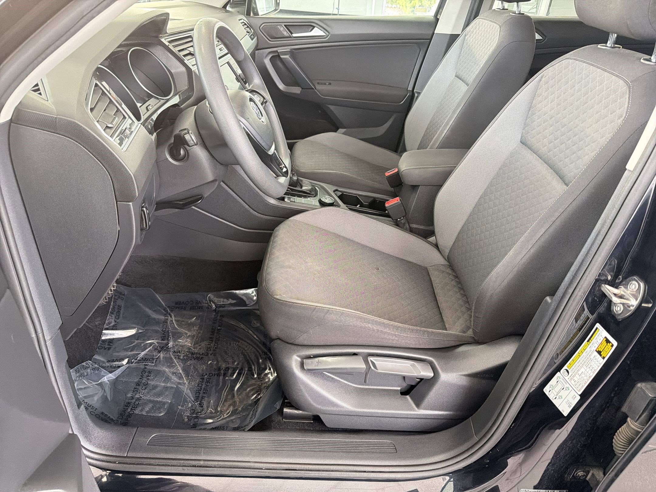 Used 2019 Volkswagen Tiguan S w/ Driver Assistance Package image 5