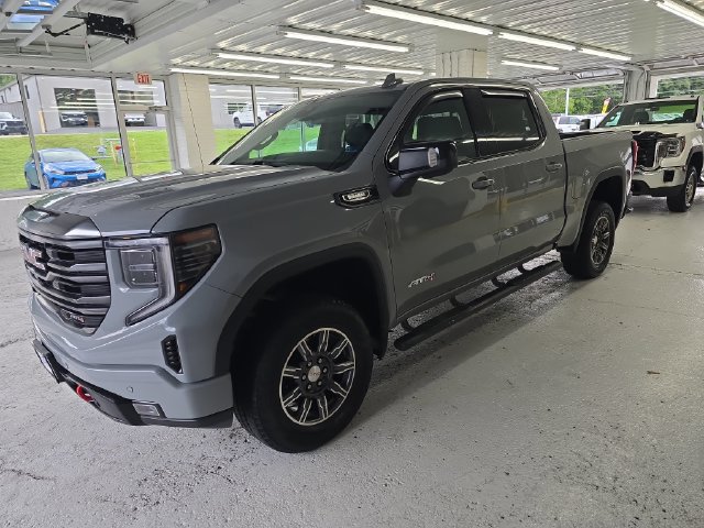Certified 2024 GMC Sierra 1500 AT4 w/ AT4 Preferred Package AWD/4WD image 2