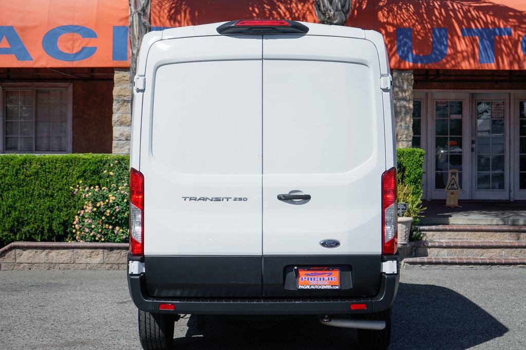Used 2023 Ford Transit 250 Medium Roof w/ Load Area Protection Package image 8