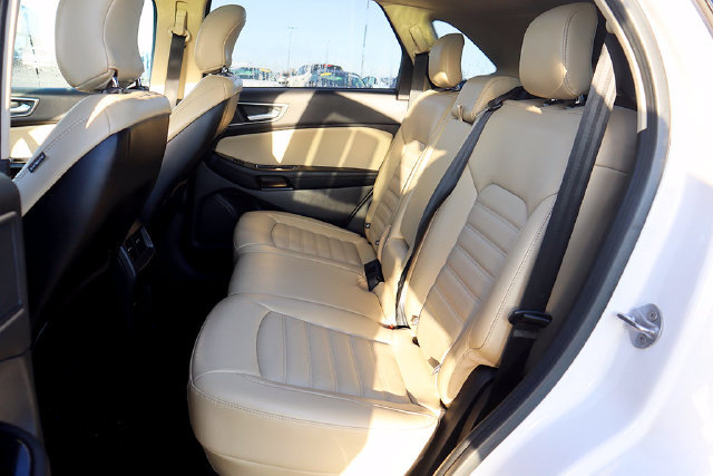 Used 2017 Ford Edge SEL w/ Equipment Group 201A AWD/4WD image 26
