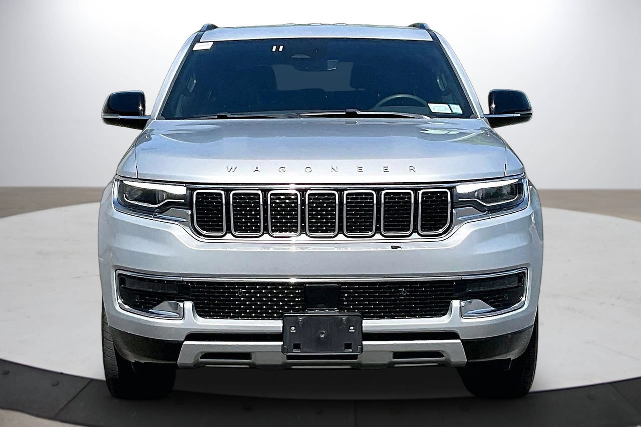 Used 2024 Jeep Wagoneer Series II AWD/4WD image 3