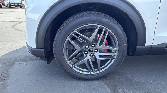 New 2026 Ford Explorer ST w/ Sun And Sound Package image 10