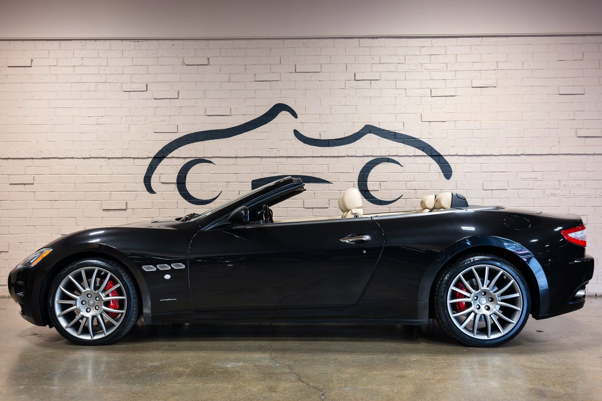 Used 2014 Maserati GranTurismo Convertible image 15