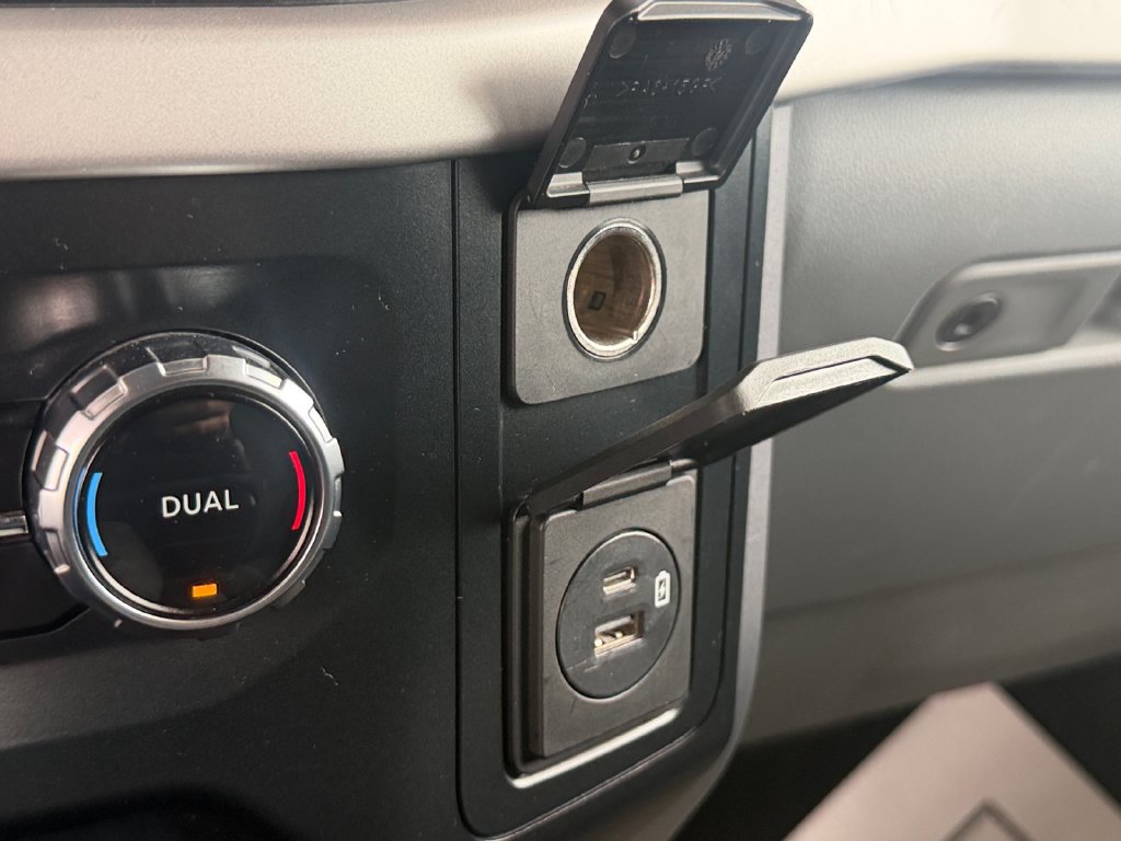 Used 2023 Ford F150 XLT RWD image 21