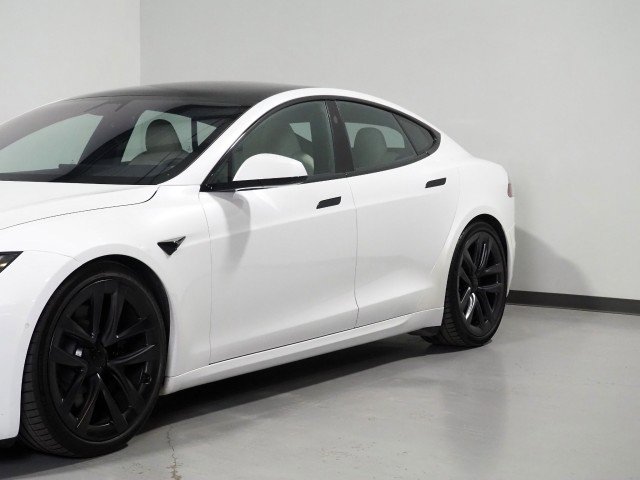 Used 2021 Tesla Model S Plaid image 54