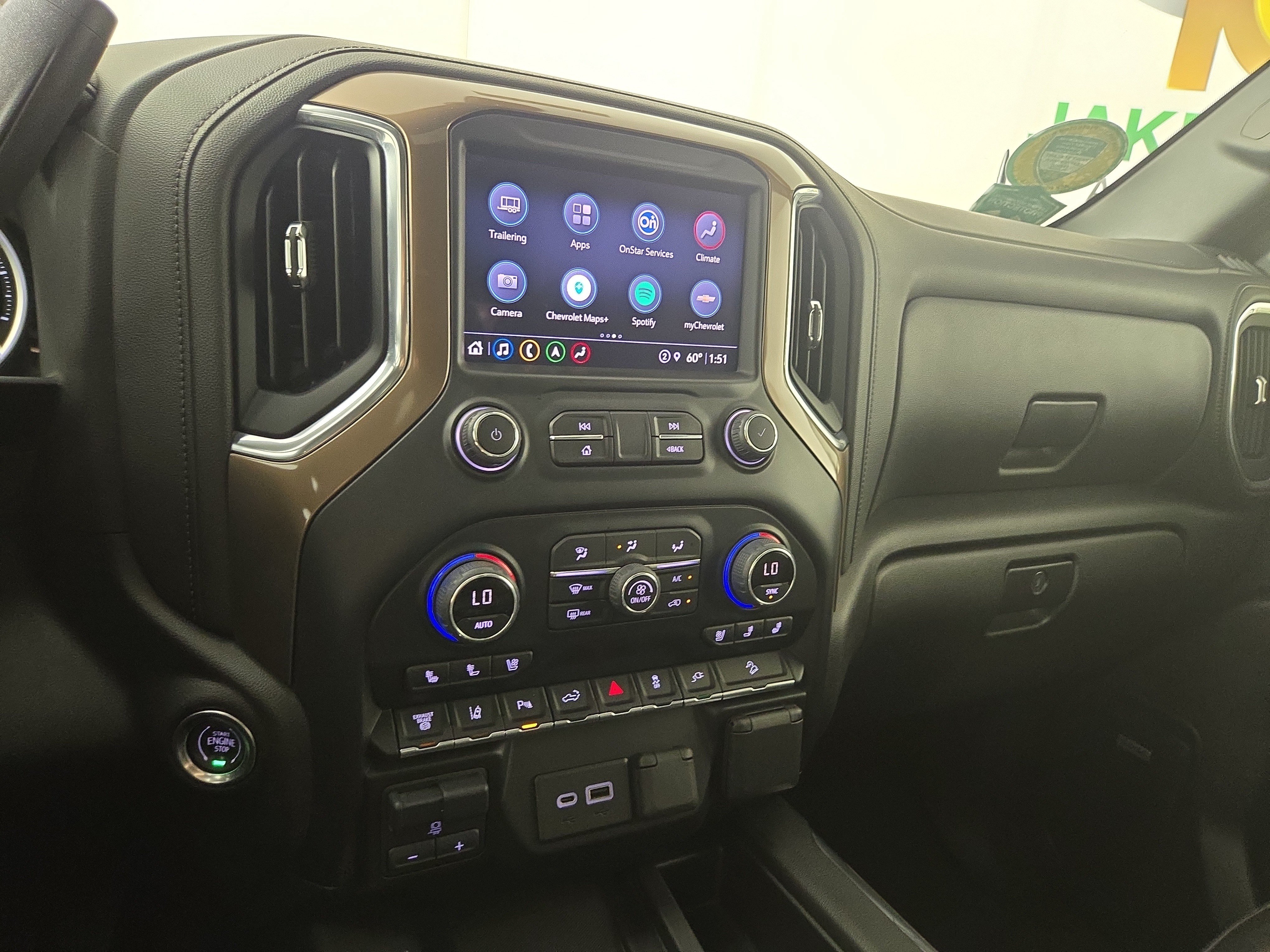 Used 2022 Chevrolet Silverado 2500 High Country w/ Z71 Off-Road Package AWD/4WD image 22