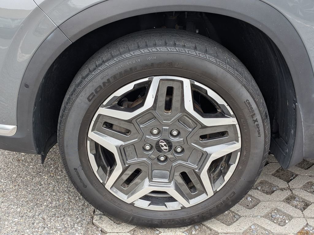 Used 2022 Hyundai Santa Fe Limited image 10