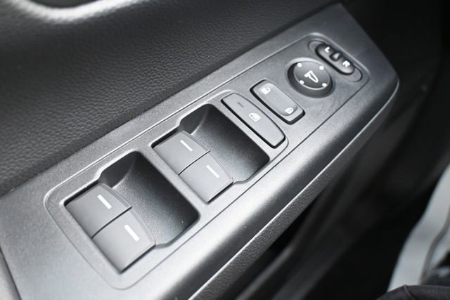 Used 2025 Honda CR-V Sport-L image 41