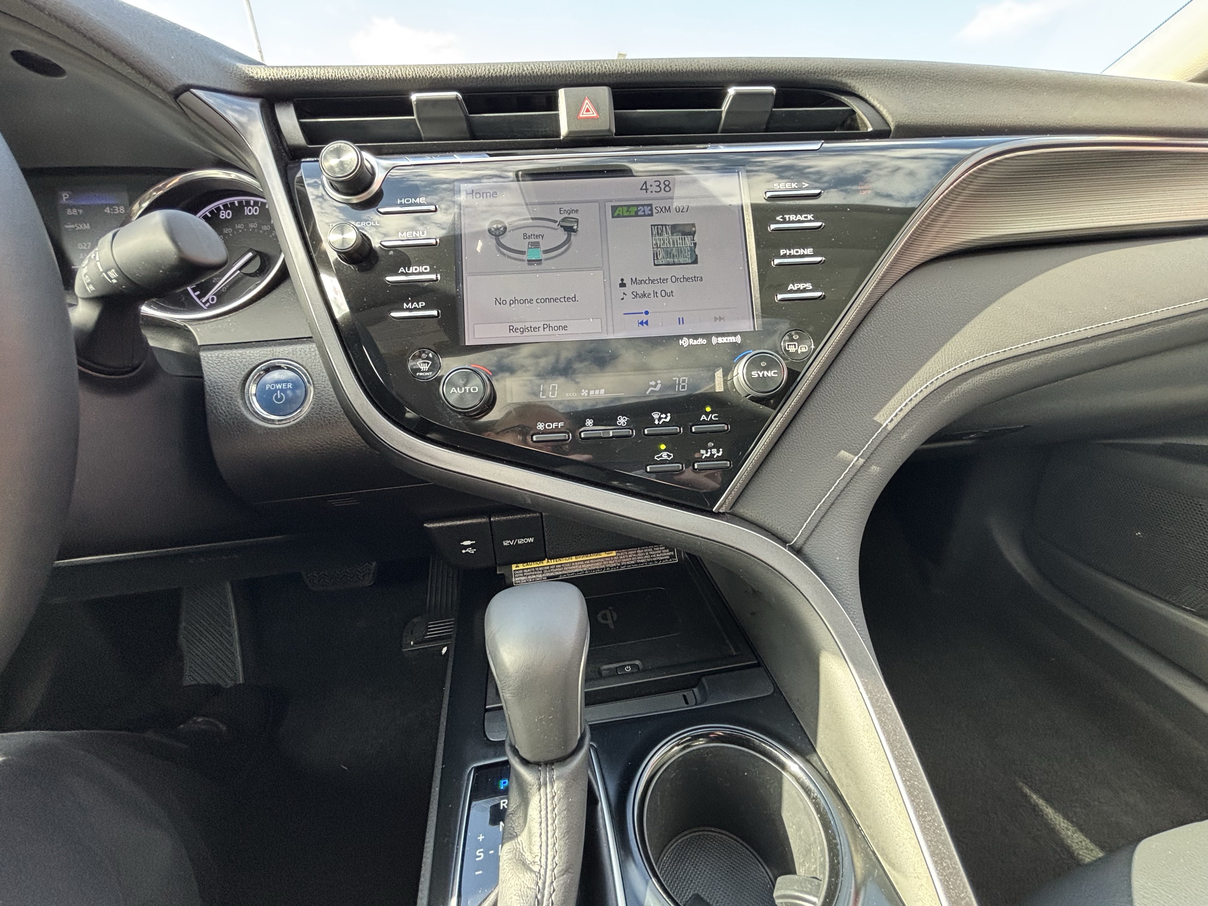 Used 2019 Toyota Camry SE w/ Audio Package FWD image 19