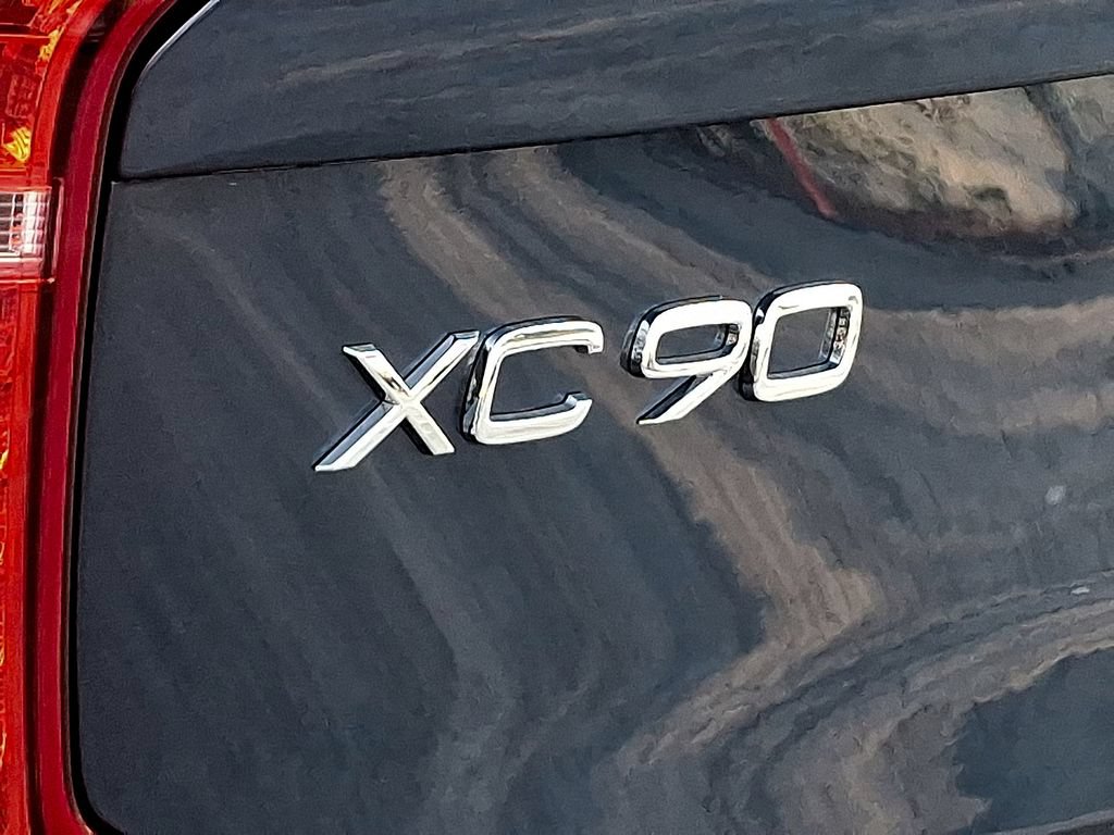Used 2025 Volvo XC90 B6 Ultra w/ Protection Package Premier AWD/4WD image 18