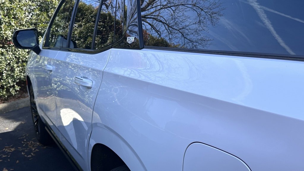 Used 2023 Cadillac Escalade Sport Platinum w/ LPO, ONYX Package image 10