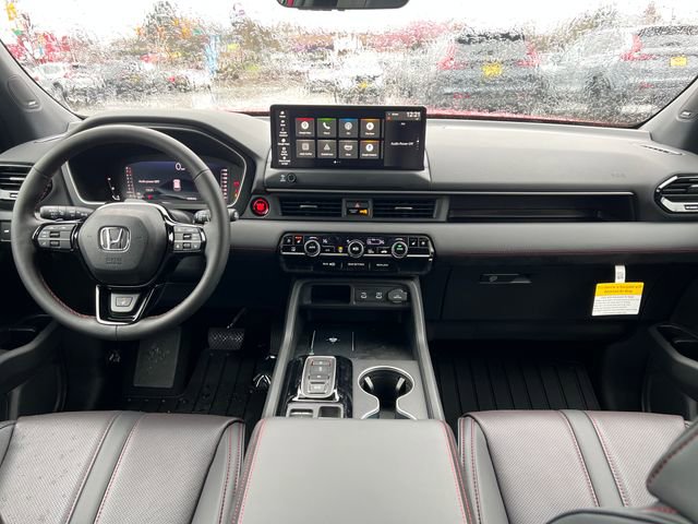 New 2026 Honda Pilot Black Edition image 12