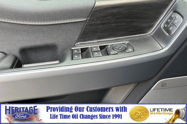 New 2025 Ford F150 Lariat w/ Equipment Group 502A High image 8