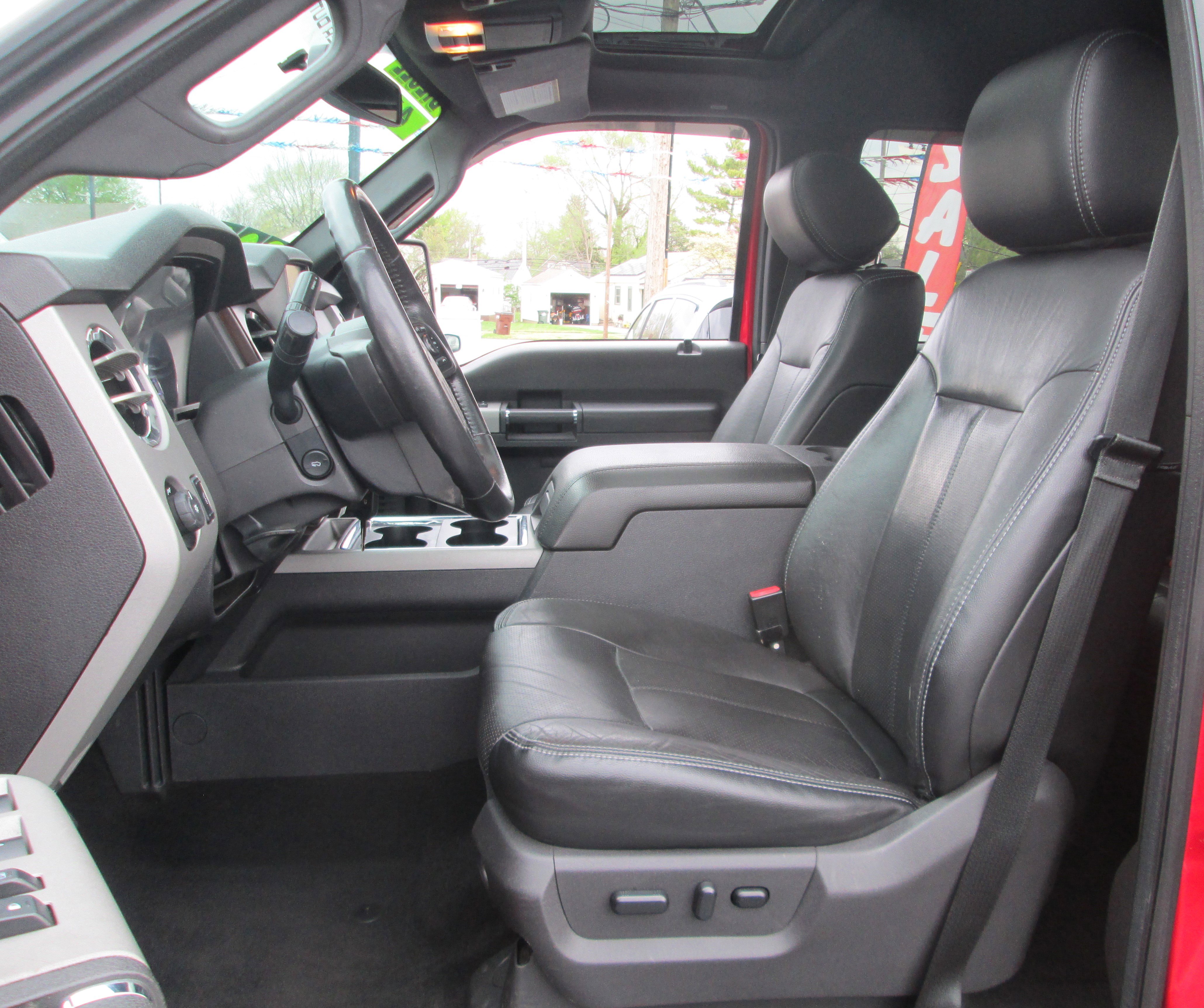 Used 2015 Ford F350 Lariat w/ Lariat Ultimate Package image 12