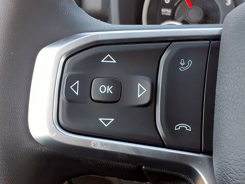 New 2026 RAM 2500 Big Horn AWD/4WD image 13