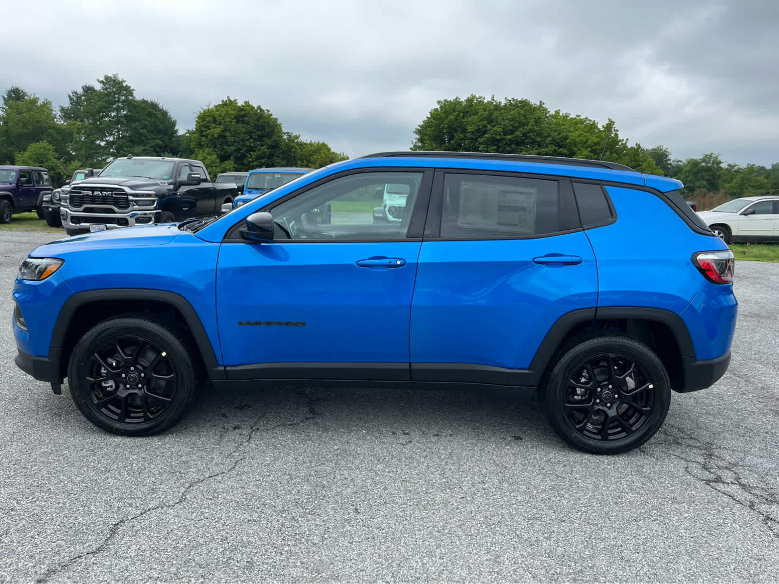 New 2026 Jeep Compass Latitude AWD/4WD image 6