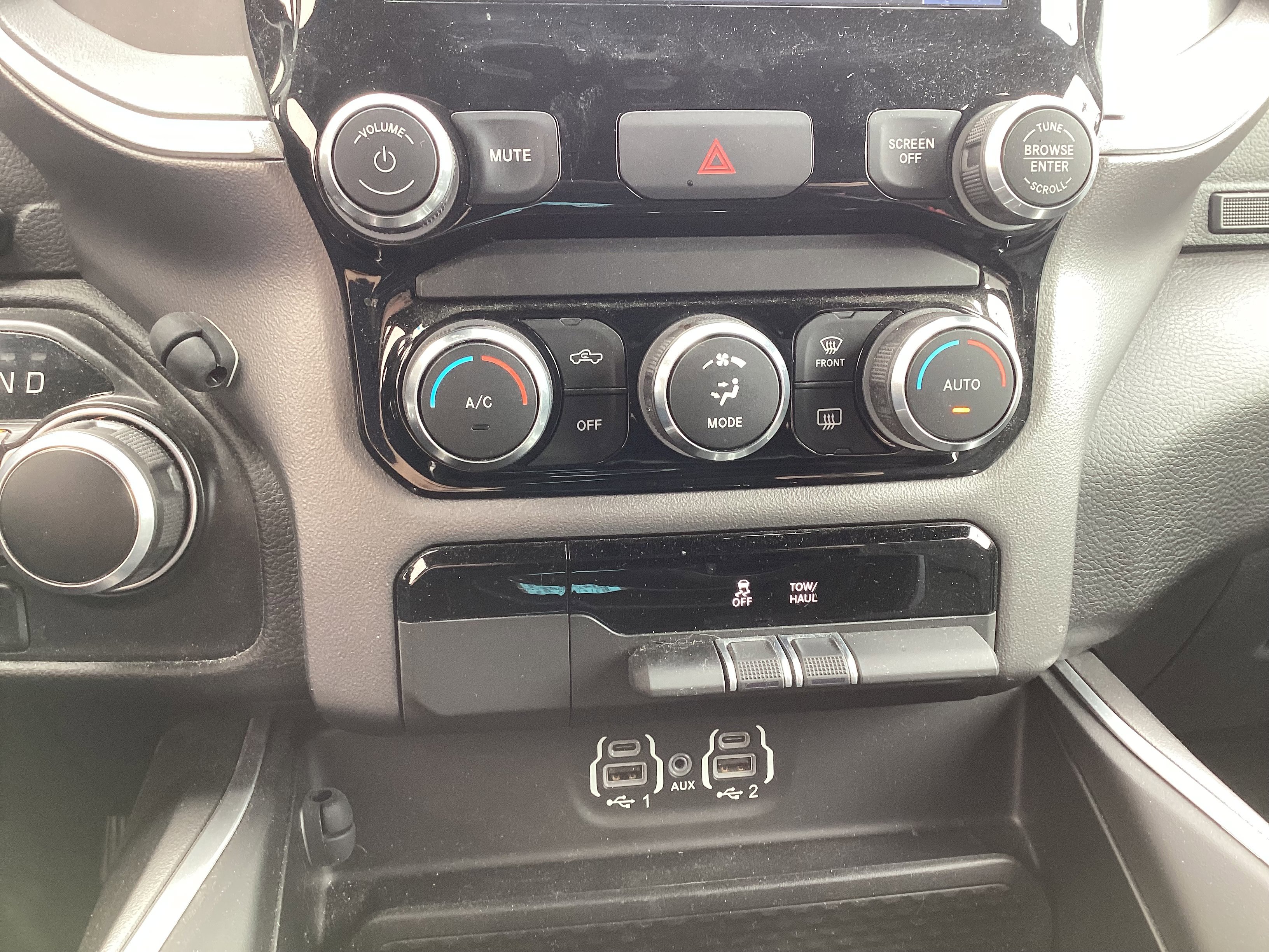 Used 2022 RAM 1500 Big Horn image 11