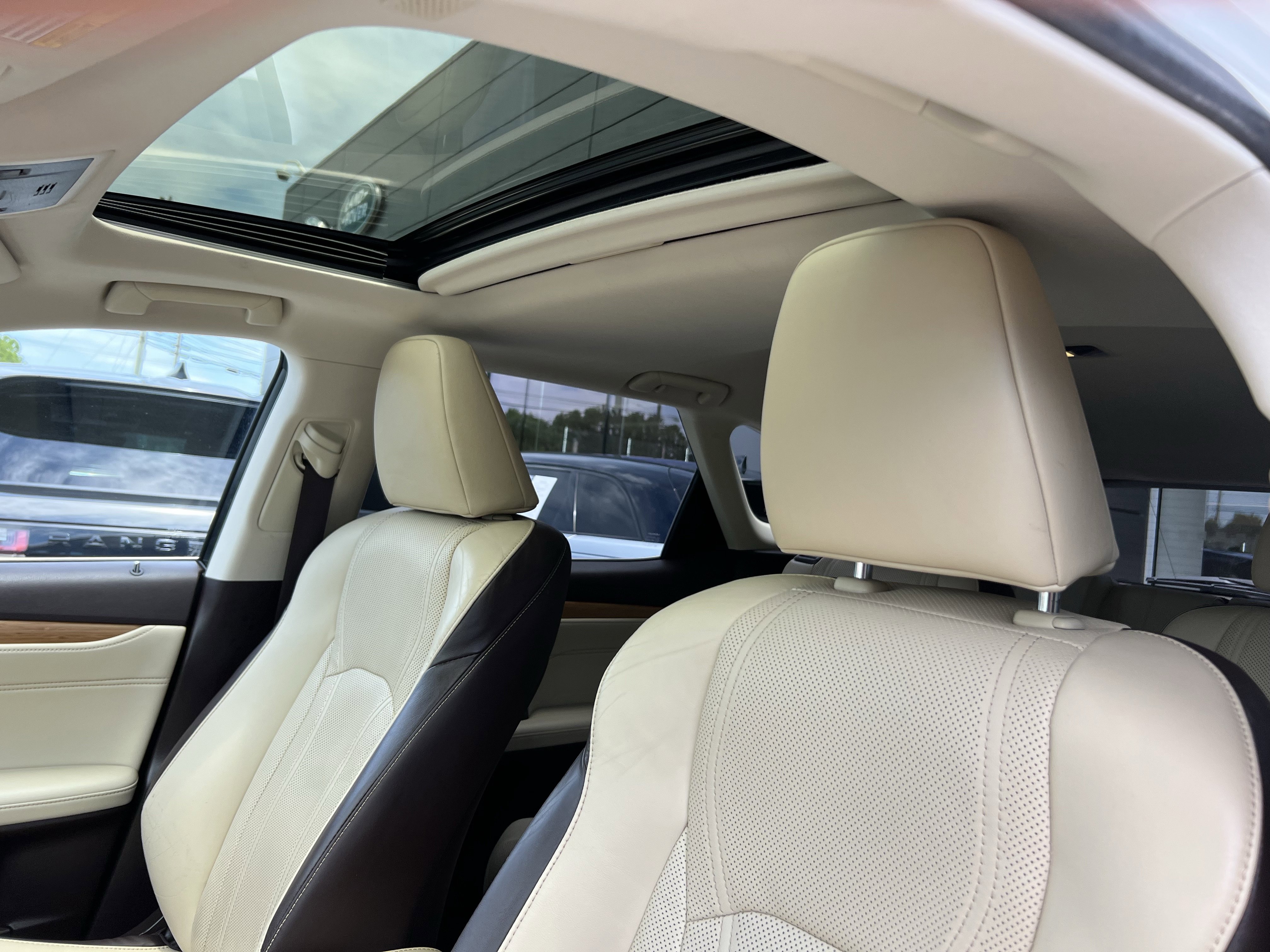 Used 2019 Lexus RX 350L AWD image 20