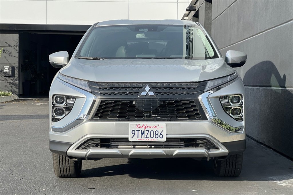 Used 2025 Mitsubishi Eclipse Cross Black Edition image 11