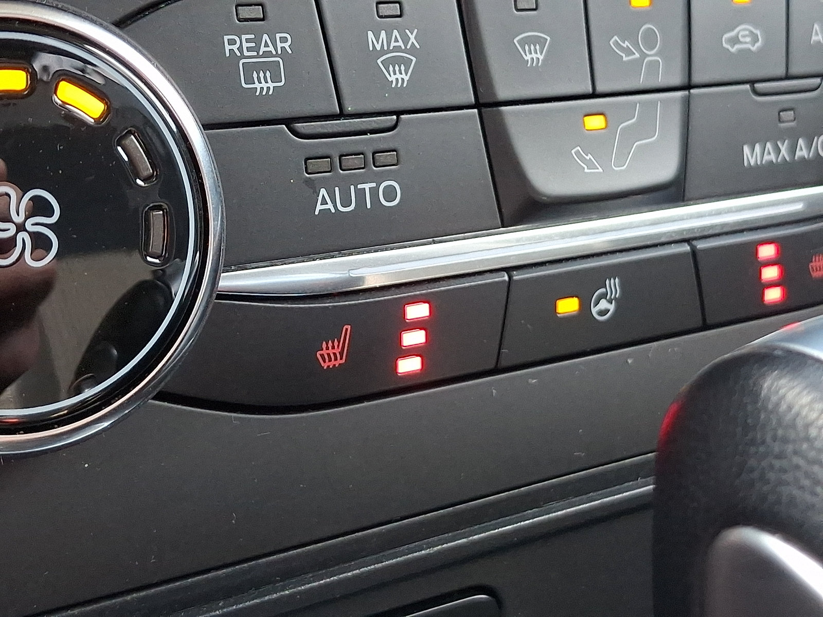 Certified 2021 Ford EcoSport SES AWD/4WD image 26