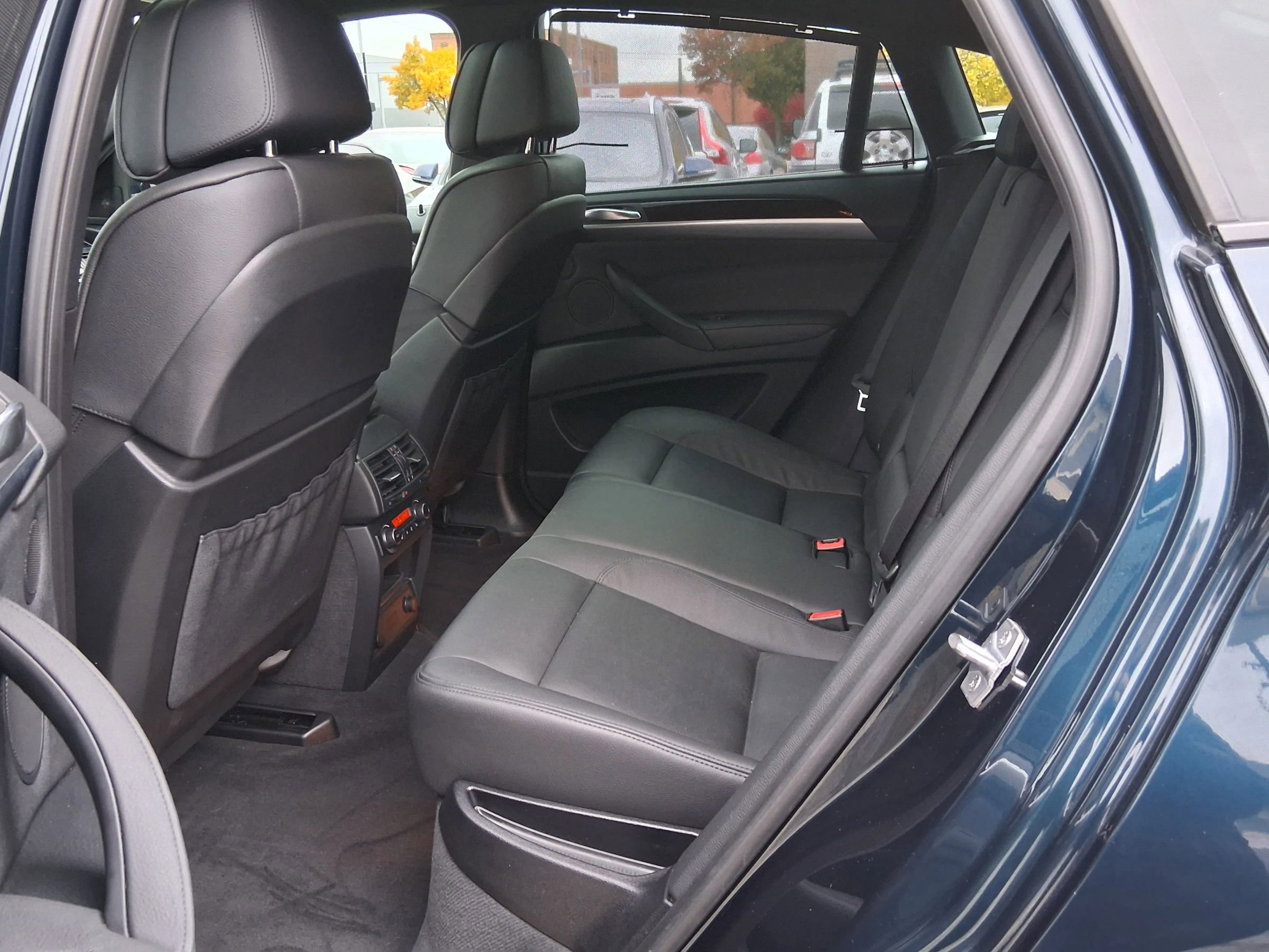 Used 2014 BMW X6 xDrive35i image 12