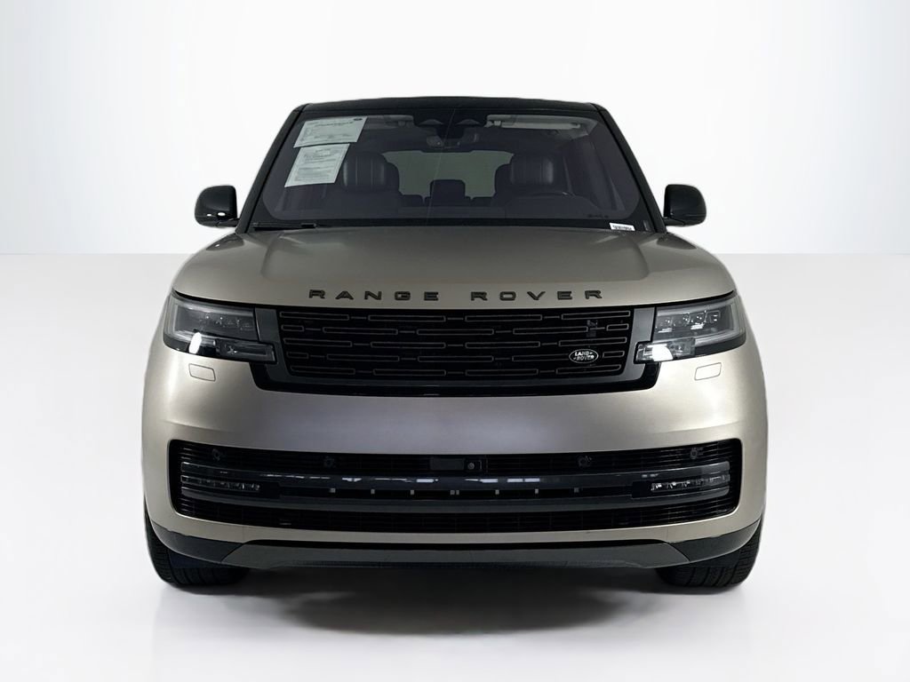 Used 2023 Land Rover Range Rover SE image 8