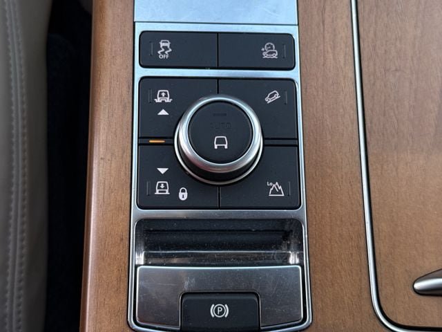 Used 2021 Land Rover Range Rover Westminster Edition AWD/4WD image 21